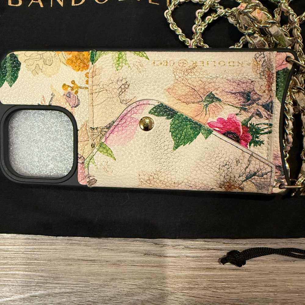 Bandolier Cream and Green Floral Bird Phone Case